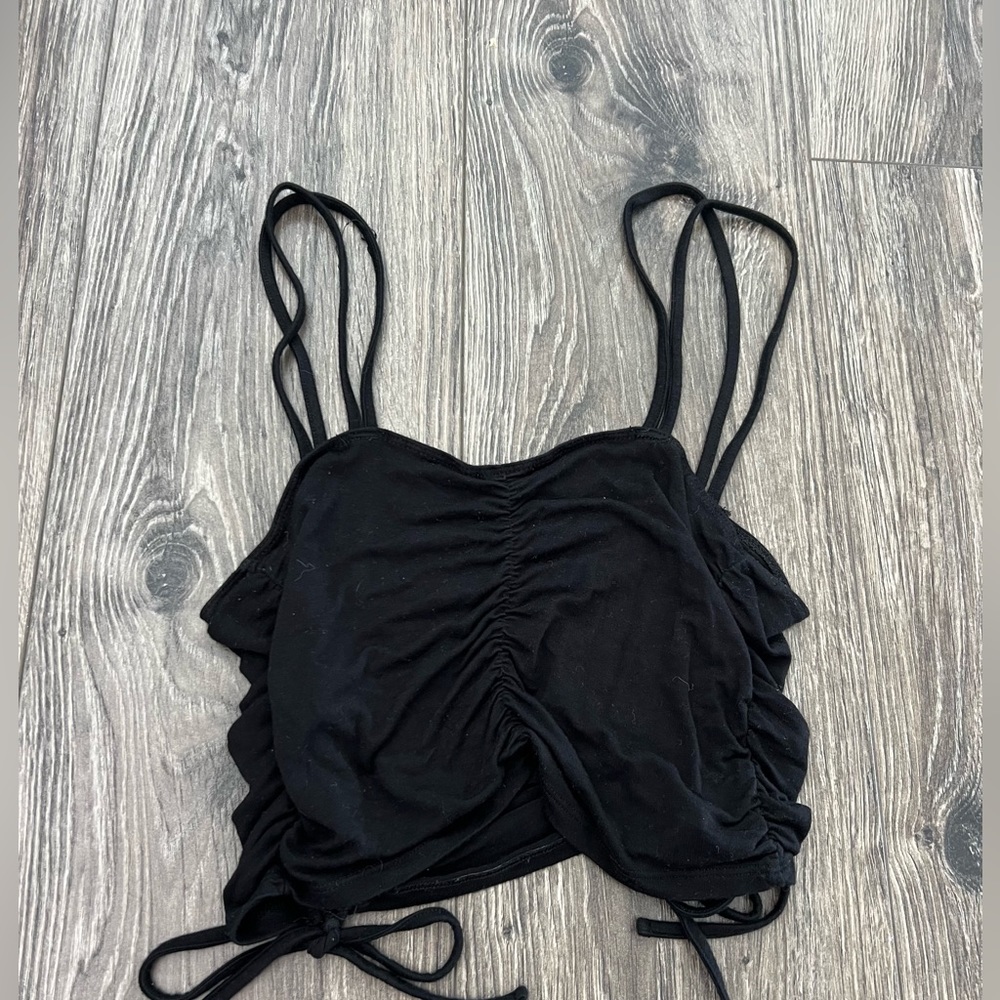 Garage Ruched Cropped Tank Top - Picture 2 of 3